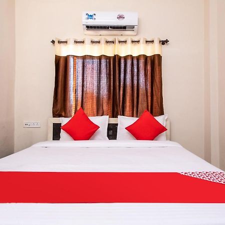 Oyo 18571 Ashoka Resort Indaur Kültér fotó